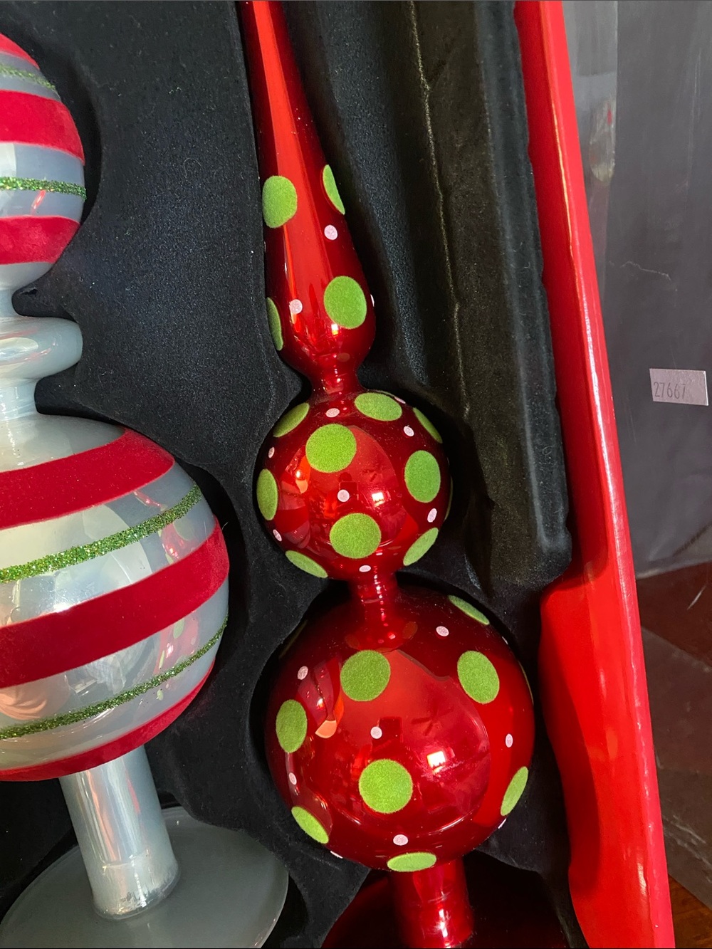 Sam's West Glass Christmas Table Pieces - Picture 11 of 13